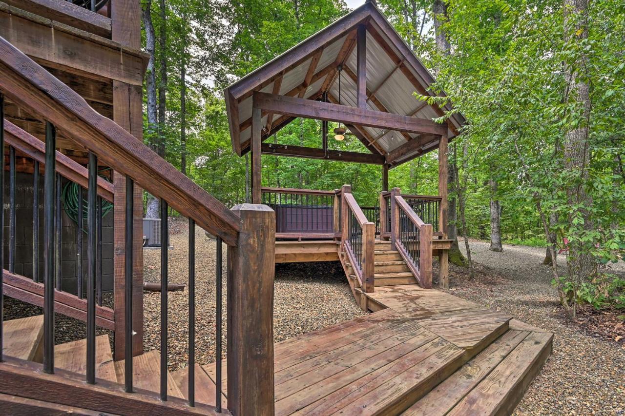 Holiday home Luxe Hot Tub About 3 Mi To Hochatown