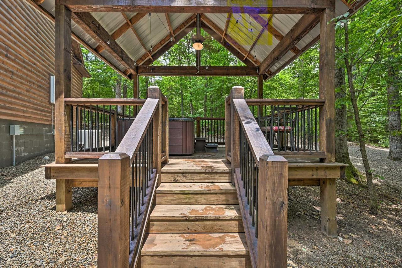Casa vacanze Luxe Hot Tub About 3 Mi To Hochatown